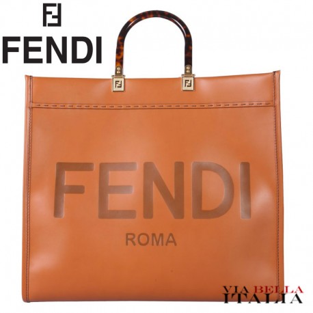 【FENDI】SUNSHINE LARGE ブラックレザーバック