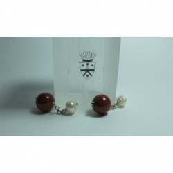 Cufflinks with red jasper and pearls